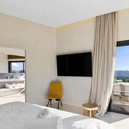 6br With Views And Private Pool - What'app - 0034-658-266-820 - For Reservations! * Porto Vecchio